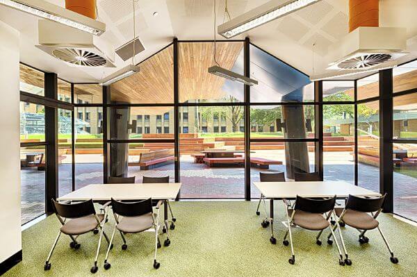 澳大利亚.拉筹伯分子科学研究所