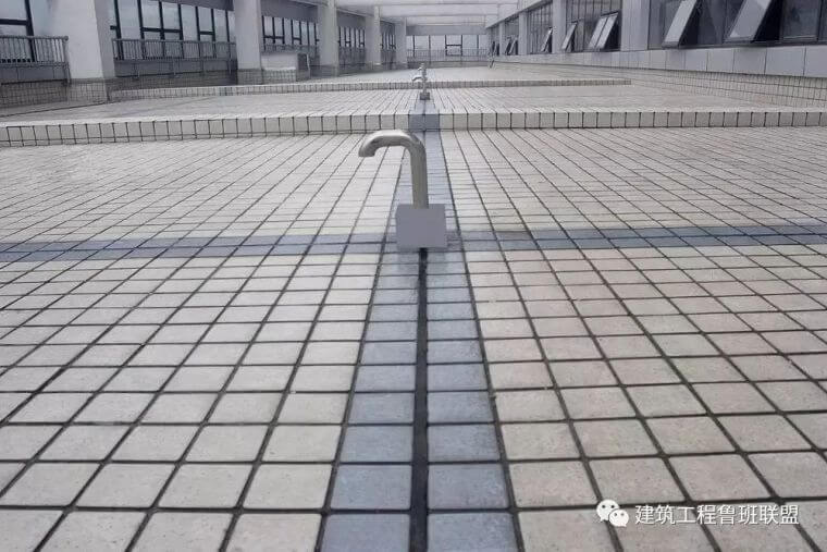 屋面为什么要做“排汽管”？_1