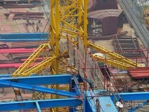 塔机附着装置安装注意事项_1