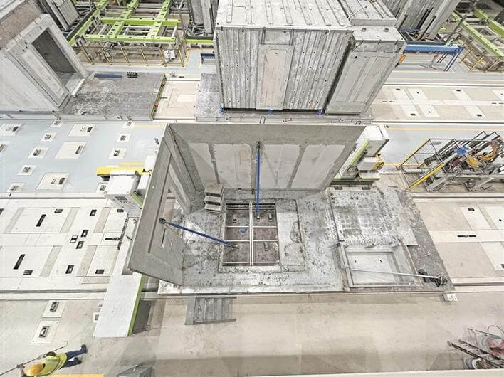 中建海龙深圳龙岗智能建造生产线模块生产现场